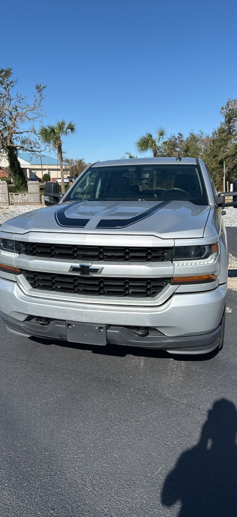 2018 Chevrolet Silverado 1500 Custom - Photo 17