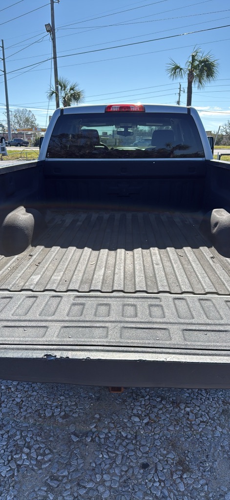 2018 Chevrolet Silverado 1500 Custom - Photo 18